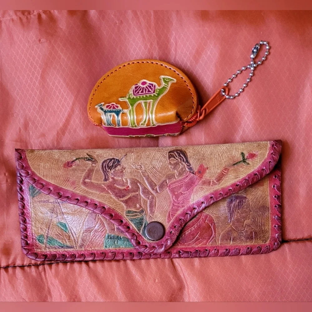 Vtg Handcrafted Tooled Gen.Leather Eyeglass Case/Wallet and Camel Coin-Key P…
